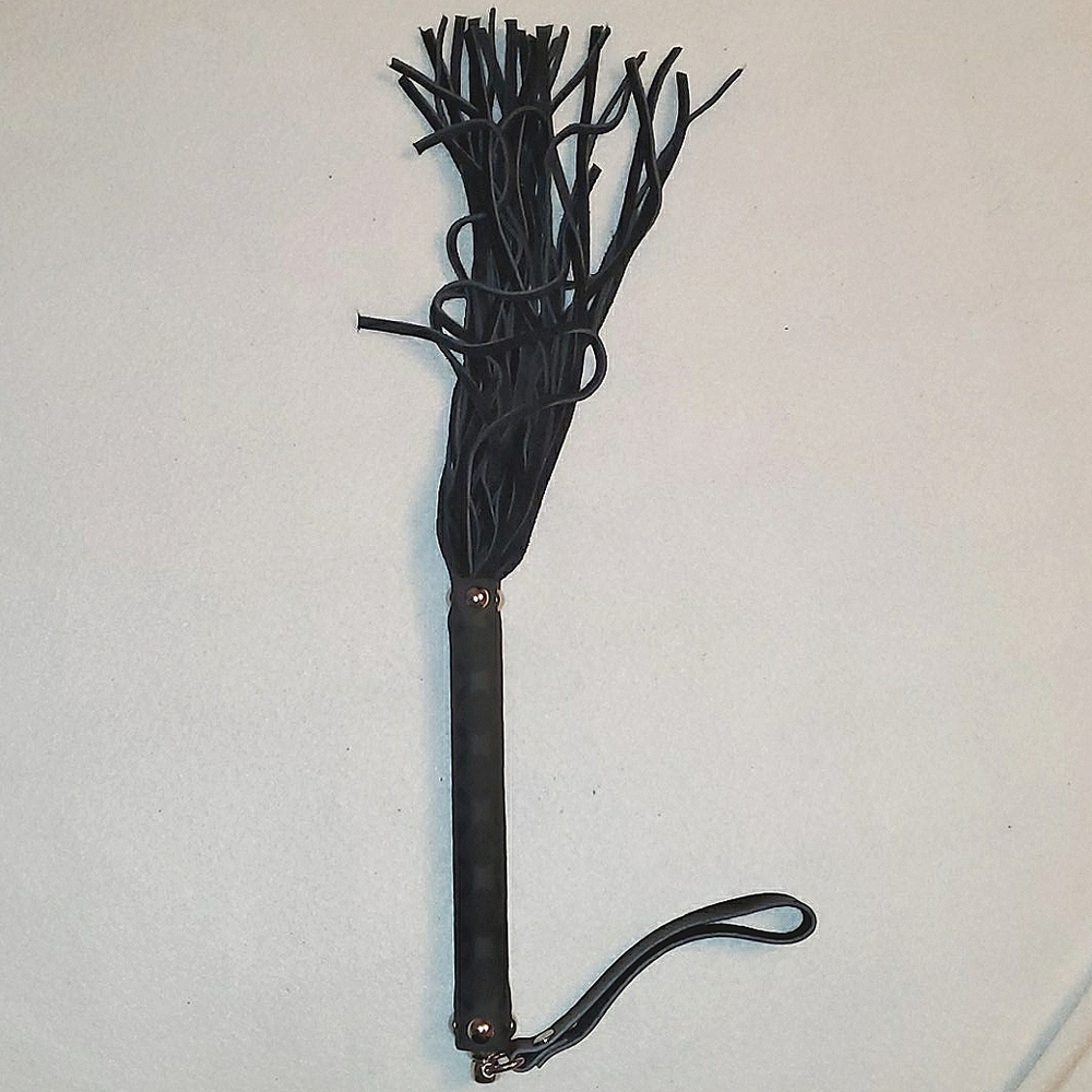 NWOT Small Black Flogger - kinky, fetish, bdsm